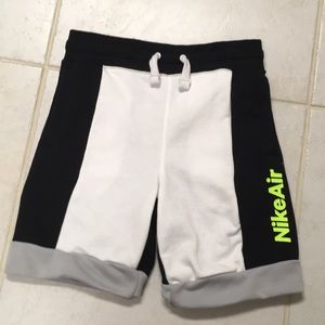 NWT Nike Air boys shorts